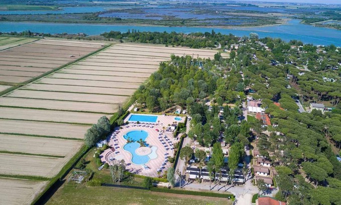 Caorle House | Mobilehome with air conditioning, terrace and pool
