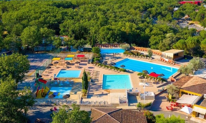 Lagorce House | MOBILHOME 6 PERS - 3CH - AIR CONDITIONED - 5* campsite