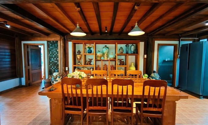 Huong Thuy House | Moc Homestay & Villa