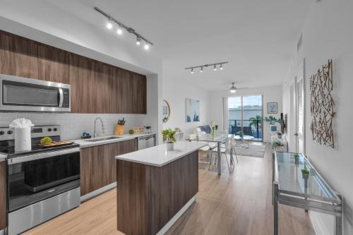 Doral Apartment | Modern 1 Bedroom In The Heart Of Downtown Doral