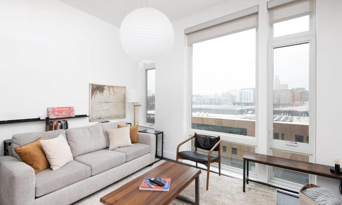 Milwaukee Apartment | Modern 1BR Apt with Skywalk to Fiserv, Rooftop, and Parking