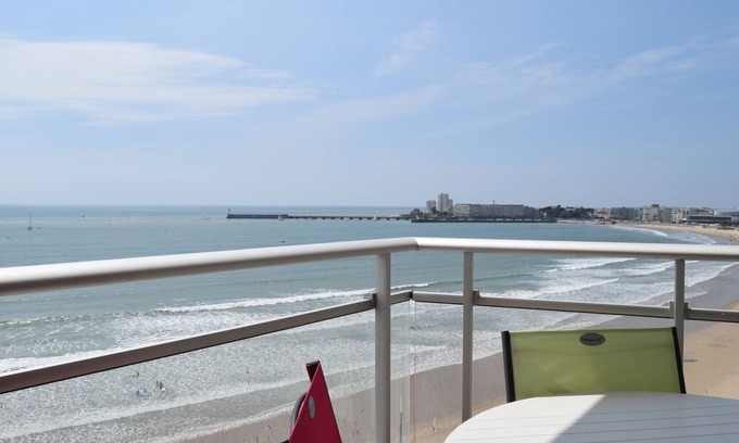Les Sables d'Olonne Apartment | Modern 2-bedroom apartment, near beach, up to 6 guests