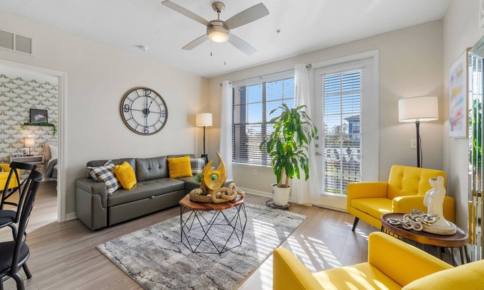 Tampa Apartment | Modern 2-Bed/2-Bath Tampa Apartment: Comfort Meets Convenience