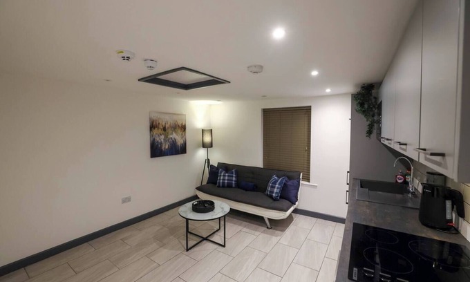 Bicester Apartment | Modern 2 Bedroom Apartment, Bicester Town Centre