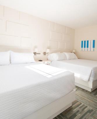 Historic Edgefield House | Modern 2 Bedroom Condo In Heart Of East Nashville