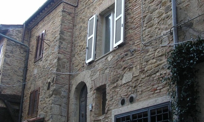 Manciano House | Modern 2 bedroom house in Montemerano, a medieval village close to hotsprings