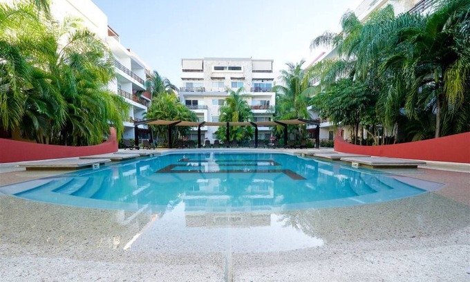 Gonzalo Guerrero Condo | Modern 2 BR Condo, Pool, BBQ & Gym - Sabbia Condos