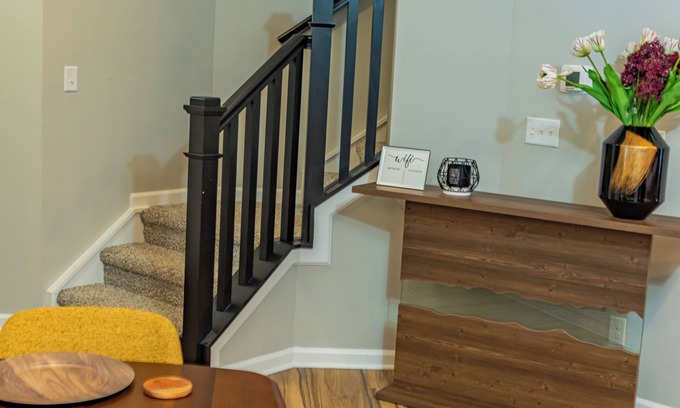 Indianapolis House | Modern 2-Story New Build. 4 mi to Downtown, 3 Mi to Speedway. 10 Mi to Airport