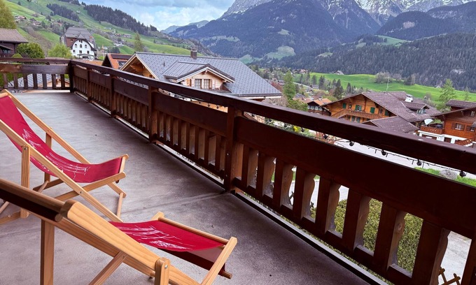 Chateau-d'Oex Apartment | Modern 3 Br Duplex With Huge Panoramic Alps Views