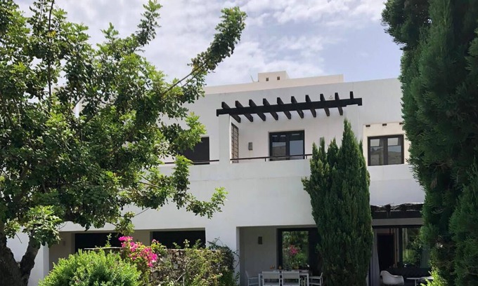 Playa Macenas Villa | Modern, 4 bedroom, 3 bathroom villa in Macenas with large communal pool