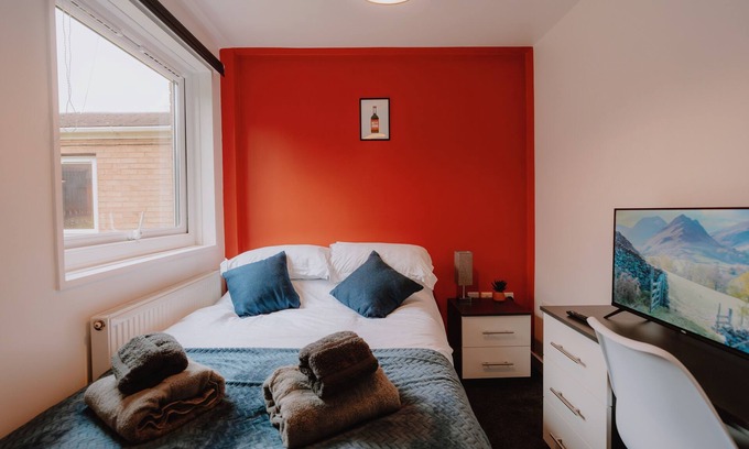 Sheffield House | Modern 6-Bed House Near City Centre with Parking & Fast WiFi