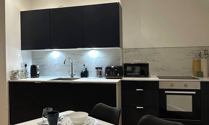 Sheffield City Centre Apartment | Modern apartment within the heart of the City Centre!