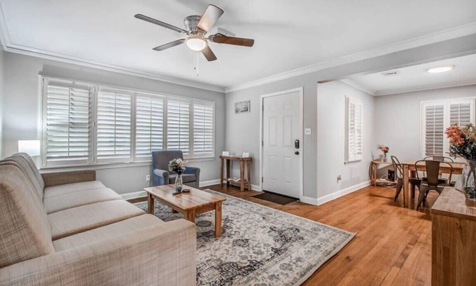 Memphis House | Modern Amenities, Near Downtown! Colonial Cottage