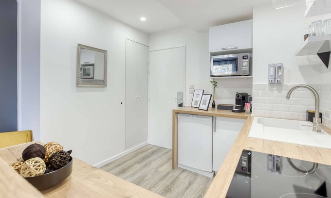 Magny-le-Hongre Apartment | Modern and warm apartment for 4 people