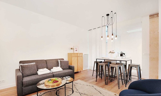 Quartier de la Folie-Mericourt Apartment | Modern apartment - 2BR/6P - Oberkampf/RÃ©publique