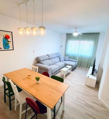 Perchel Norte Apartment | Modern apartment in Malaga - Rosas