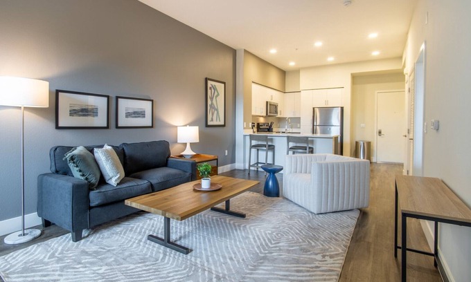 Centerville Apartment | Modern Apartment in Prime Location (ID9011X9)