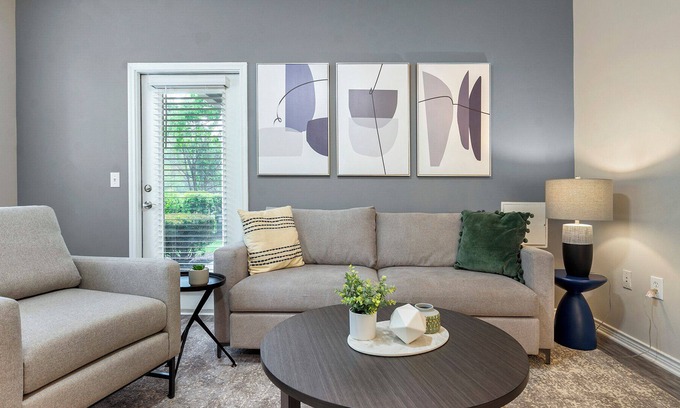 Southwest Raleigh Apartment | Modern Apartment in Prime Location (ID9387X33)