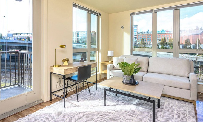New Tacoma Apartment | Modern Apartment in Prime Location (ID8687X92)