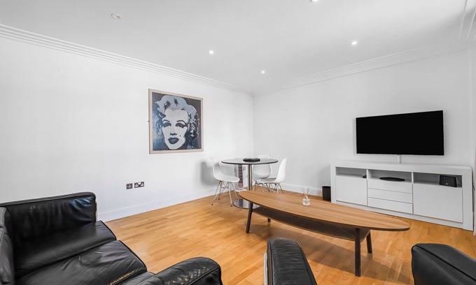 London City Centre Apartment | Modern apartment in the heart of Covent Garden