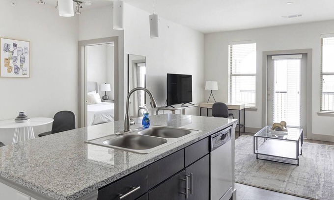 Haltom City Apartment | Modern Apartment in Prime Location (ID1403X366)