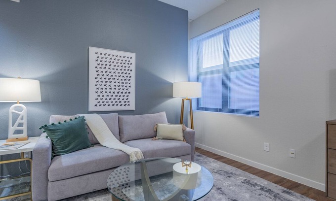 Brooks City Base Apartment | Modern Apartment in Prime Location (ID3155X48)