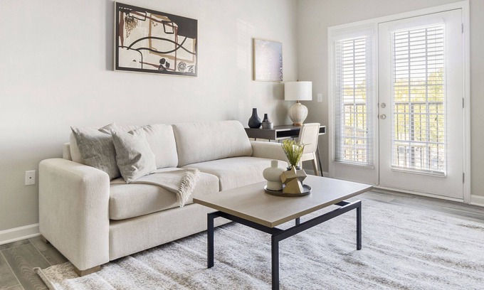 Wake Forest Apartment | Modern Apartment in Prime Location (ID8109X75)