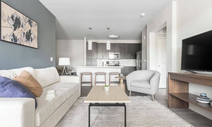 Wake Forest Apartment | Modern Apartment in Prime Location (ID1210X718)