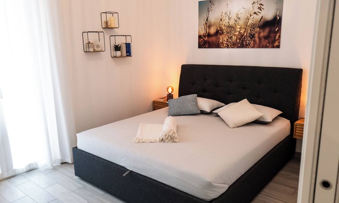 Capo d'Orlando Apartment | Modern apartment with sea view, top amenities and private parking space
