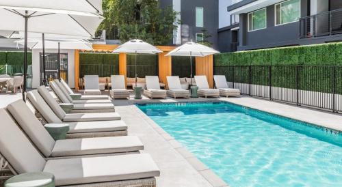 City West Apartment | Modern Apartment Rentals