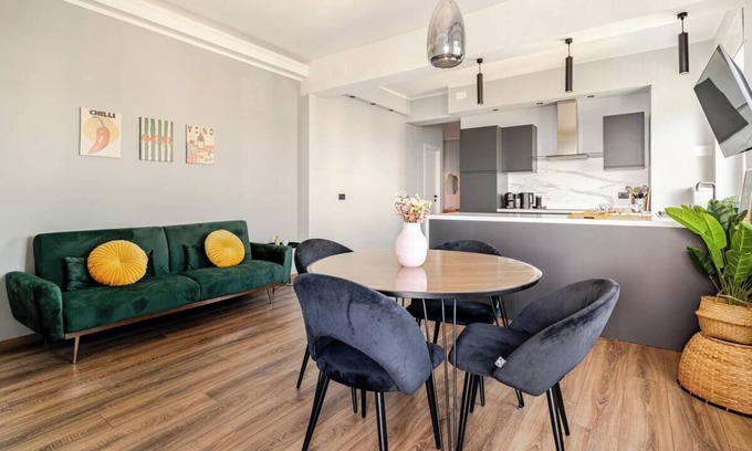 Genoa Apartment | Modern apartment with sea view