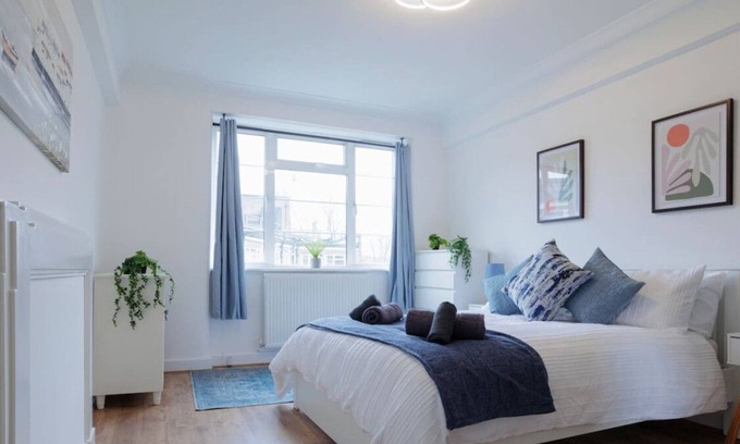 Canonbury Apartment | Modern Apt w Kingsize Bed near Arsenal FC Stadium