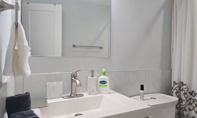 Trinidad House | Modern, Beautiful. 3-bedroom 2.5 ba Townhome