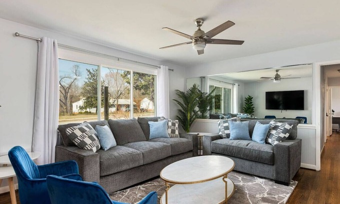 Green Valley House | Modern Bungalow | Game Room | Fire Pit | Grill