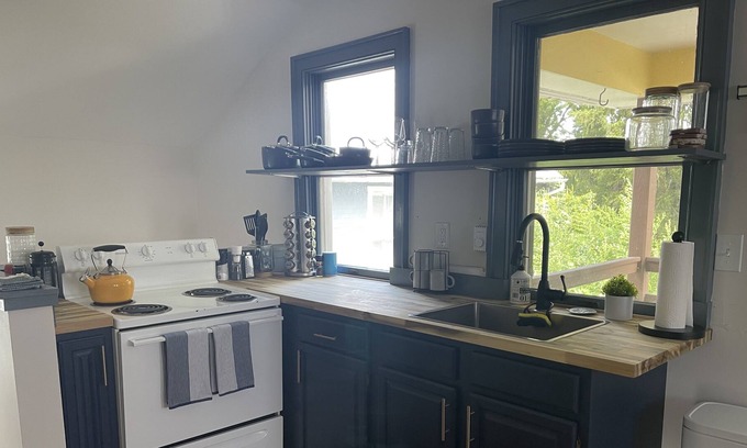 Shepherdstown Apartment | Modern chic spacious apartment - One minute walk downtown!!