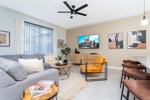 Kissimmee House | Modern Clean Home Private Pool Close Disney 2968