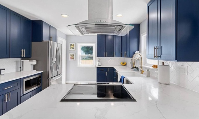 Arnold House | Modern Coastal Retreat