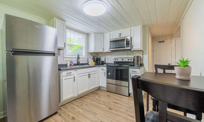 Columbus House | Modern Comfort | 1BR Cozy Retreat | Columbus GA