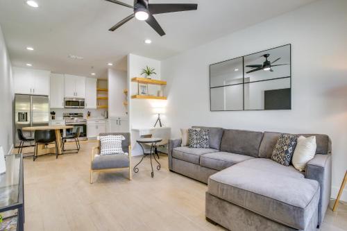 Brownsville House | Modern Comfort Centrally Located Brownsville Home