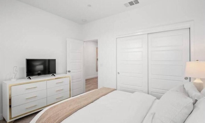 Clovis House | Modern Comfort: Heritage Grove Edition