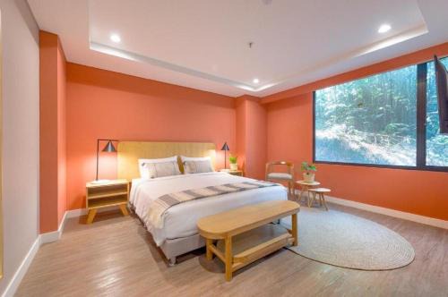 Los Naranjos Apartment | Modern Comfort in El Tesoro Medellín 301