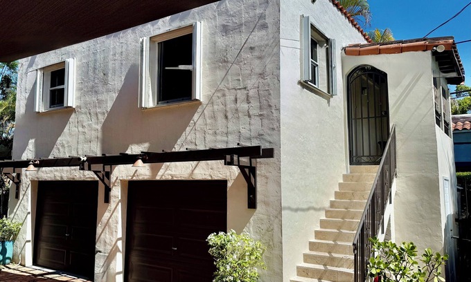 Coral Gables Cottage | Modern Comfort Meets Mediterranean Charm in Downtown Coral Gables