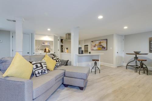 Belvedere Park Apartment | Modern Decatur Getaway about 8 Mi to Downtown Atlanta!