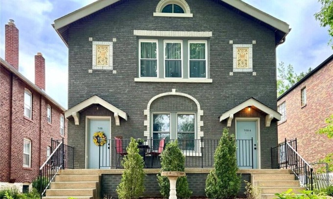 University City Apartment | Modern Duplex, Quiet, Safe, huge home office in desirable U City