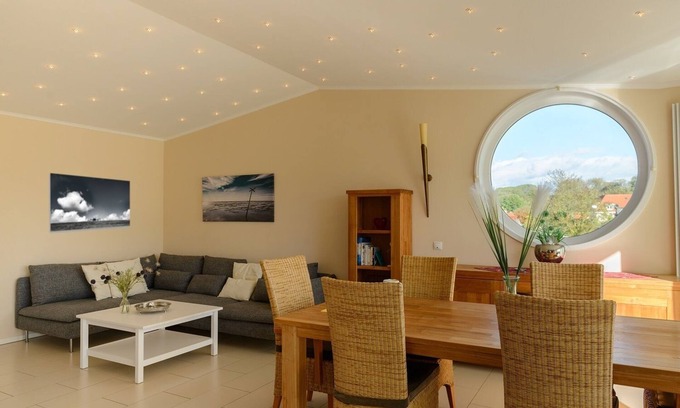 Otterndorf Apartment | Modern Eingerichtetes Penthouse in der Historischen Altstadt Otterndorf