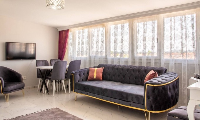 Kuscular Apartment | Modern Flat 10 min to City Center and Sea in Urla