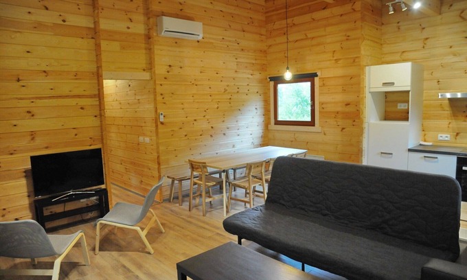 Oignies-en-Thierache House | Modern Holiday Home near Forest