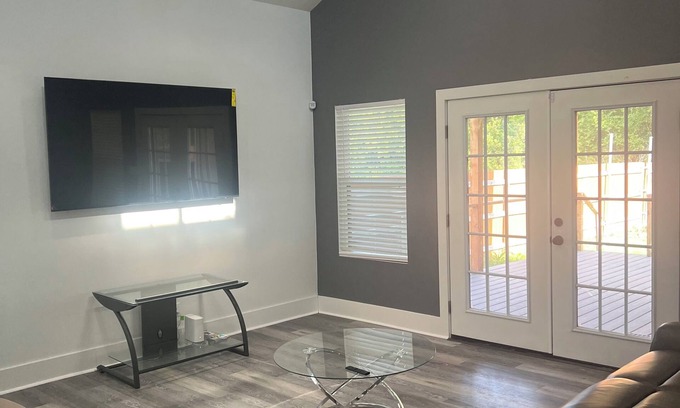Lancaster House | Modern home in Lancaster