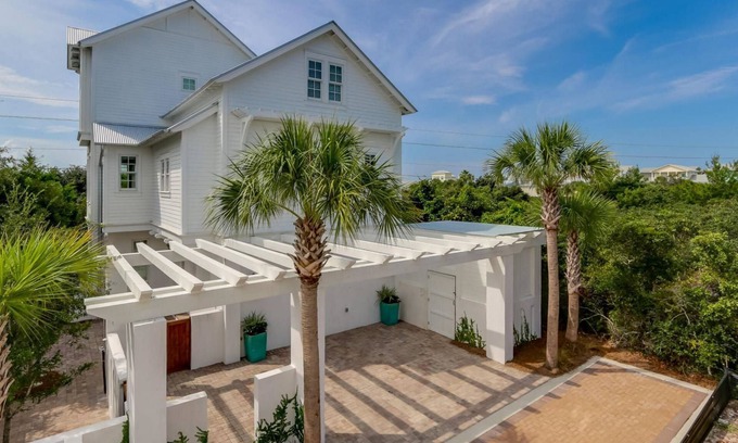SeaNest Village House | Modern Home w/Gulf Views, Private Beach, Community Pool, & 4 Bikes