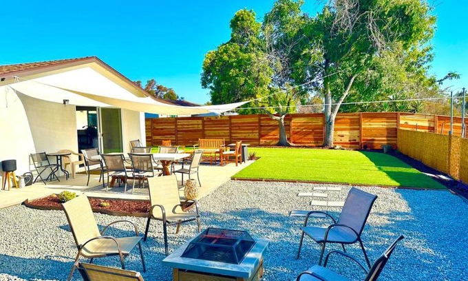 Linda Vista House | Modern Home with View and Large Private backyard